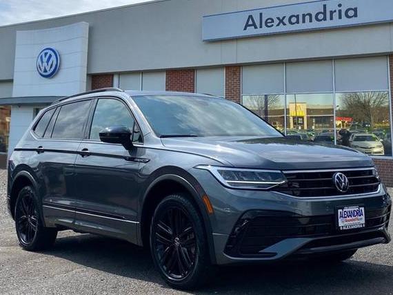 VOLKSWAGEN TIGUAN 4MOTION 2022 3VV8B7AX5NM087384 image